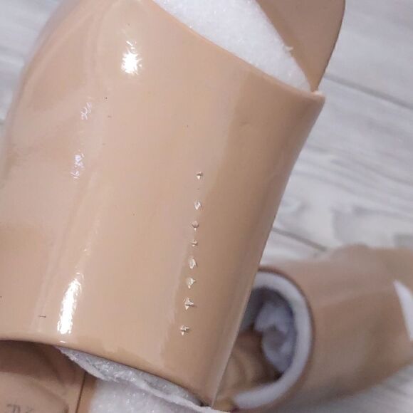 (2-2797)โ ๐ฅ3/$20๐ฅ Chinese Laundry Women's Get on Cloud Sandals Sz 6 - Picture 9 of 9